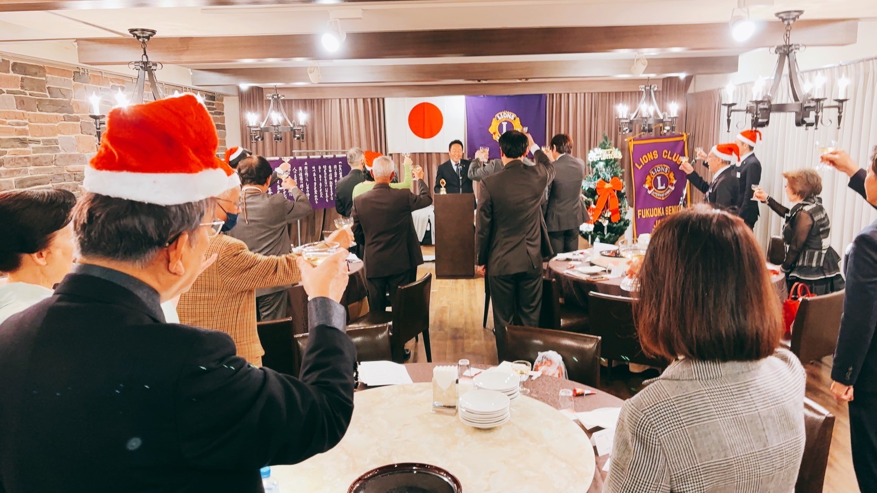 福岡誠LC・福岡シニアLC合同クリスマス例会